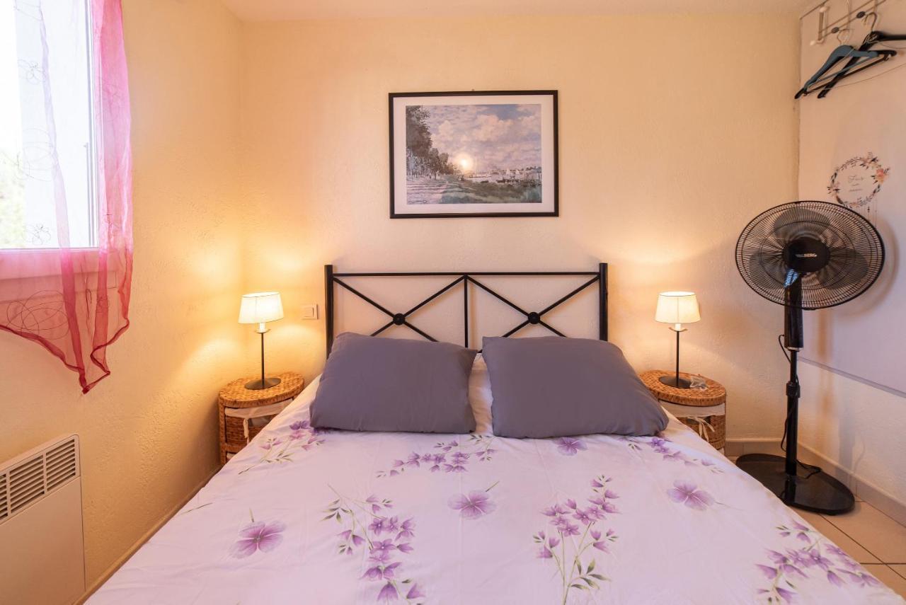 Maison Marina Au Bacares เลอบาร์กาแรส ภายนอก รูปภาพ